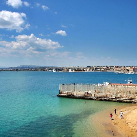 Independent Room Near Ortigia Island シラクーサ エクステリア 写真